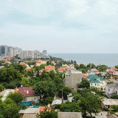 Апартаменти Pearl 27 Loft Apartment